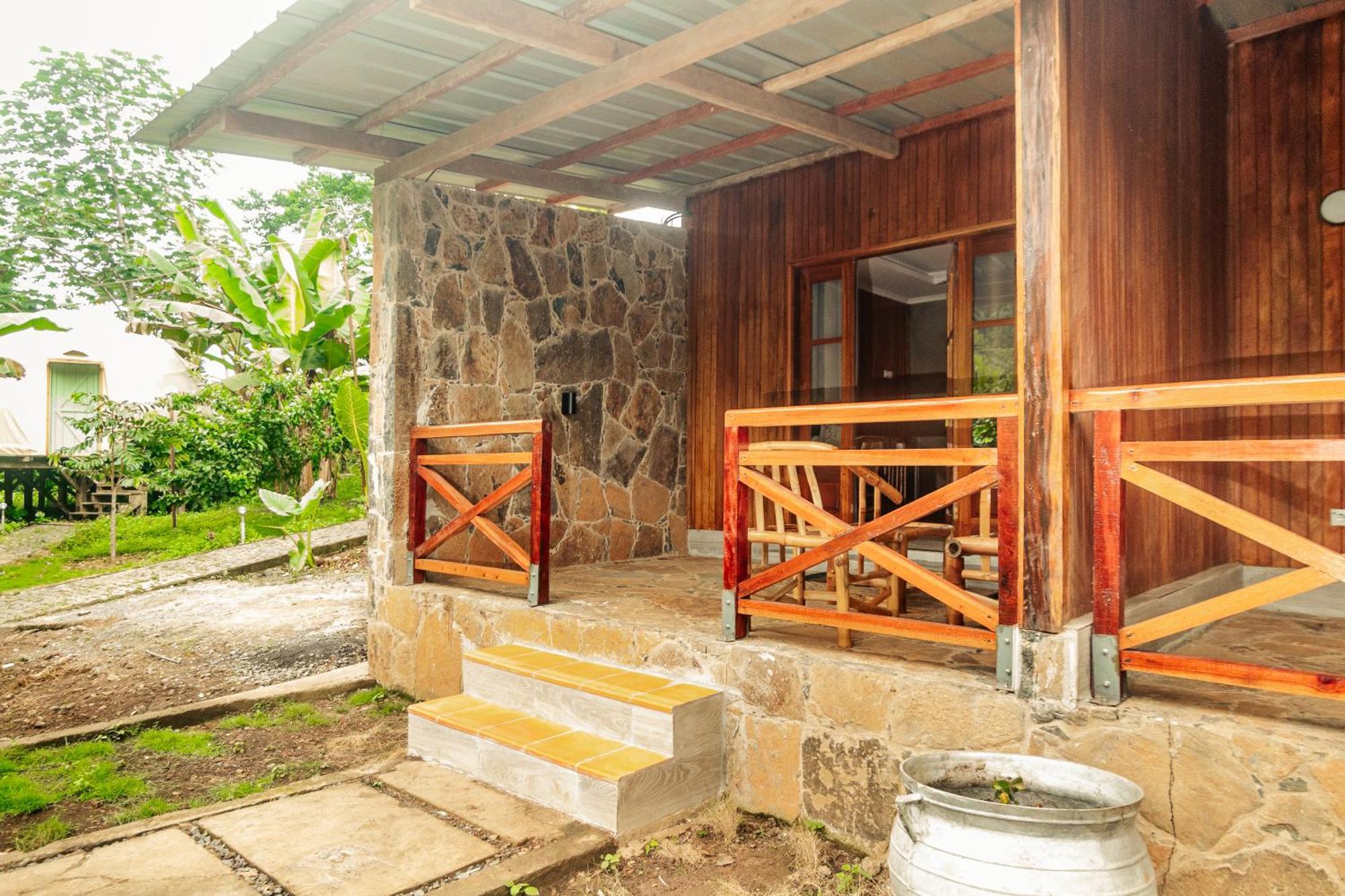 Eden Valley Ecolodge And Farming Madalena Exterior photo